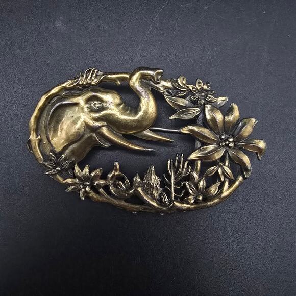 Art Nouveau Elephant Brooch with Flowers Bronze Tone Vintage C Clasp - Picture 1 of 6